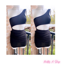 Load image into Gallery viewer, Emily Black Dress