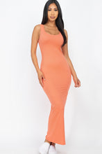 Load image into Gallery viewer, Essential Maxi Dress (Coral)