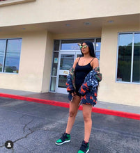 Load image into Gallery viewer, Essential On The Go Romper (Black)