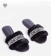 Load image into Gallery viewer, LA CARDIE Slide