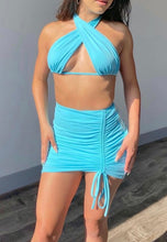 Load image into Gallery viewer, SKY Blue Backless Scrunch Set