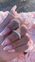 Load image into Gallery viewer, Pretty Icy Ring