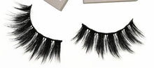 Load image into Gallery viewer, Pretty Lash #14