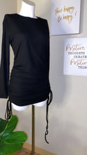 Load image into Gallery viewer, Les Black Curvy Size (XL-3XL)
